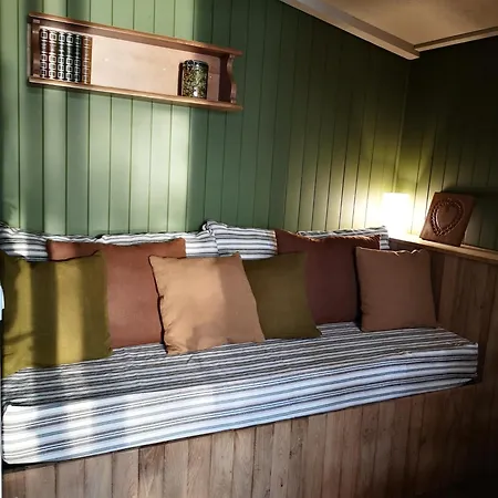 Les Cabanes Au Bord Du Lac Saint-Gérons Extérieur photo
