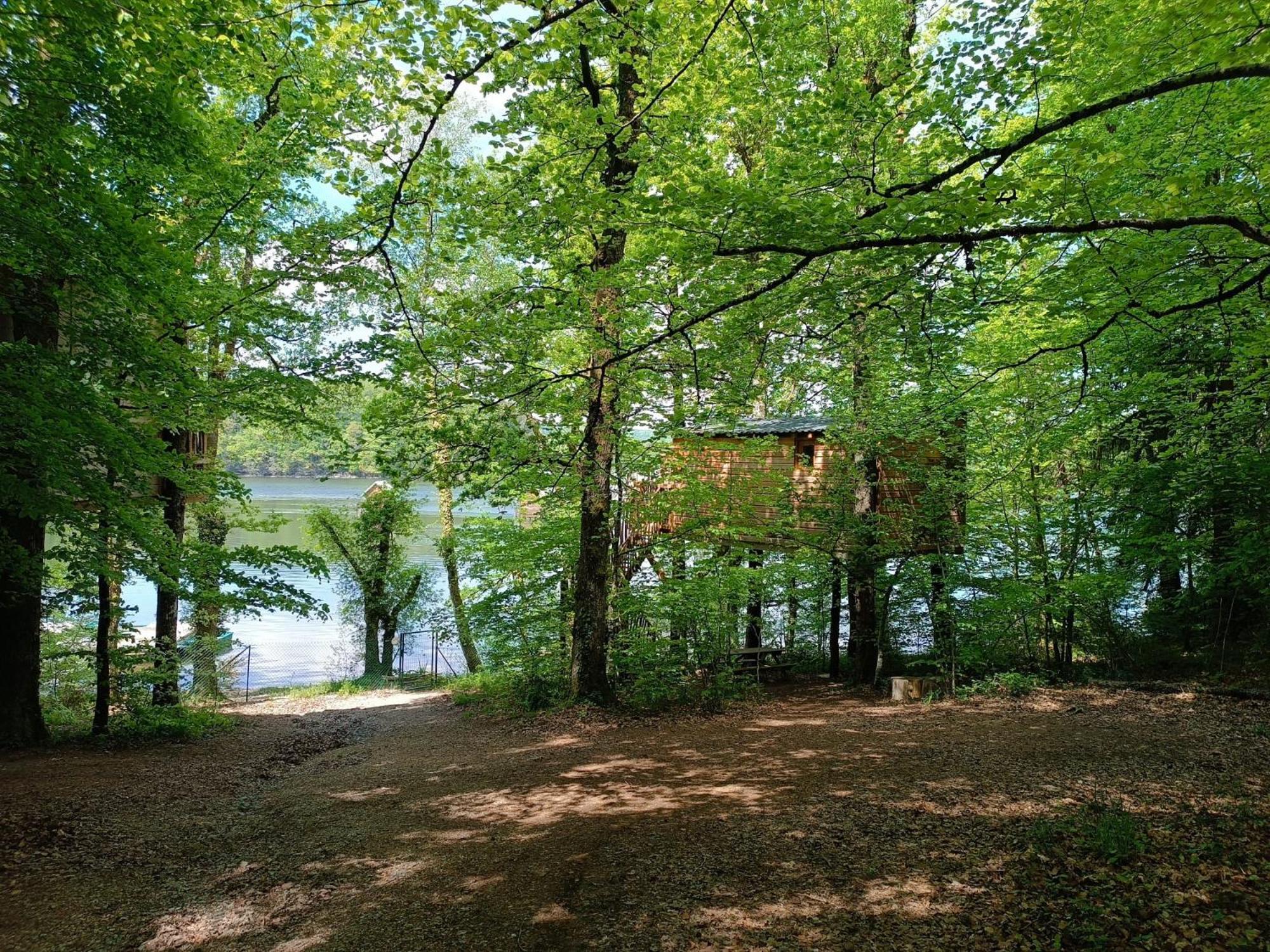 Les Au Bord Du * Saint-Gérons